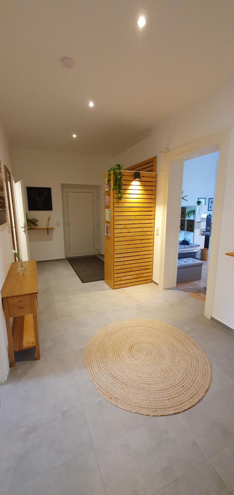 Apartment Janpartment - Geraeumig - W-lan - - Garten - Entspannung - Zentral - 10 Min Wv-werk - Carport - 24h Checkin Wolfsburg