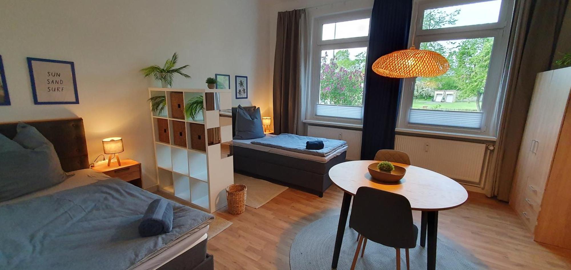 Janpartment - Geraeumig - W-lan - - Garten - Entspannung - Zentral - 10 Min Wv-werk - Carport - 24h Checkin