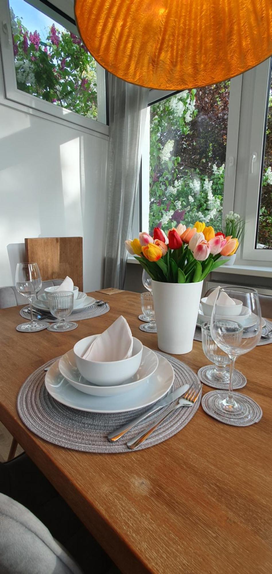 Janpartment - Geraeumig - W-lan - - Garten - Entspannung - Zentral - 10 Min Wv-werk - Carport - 24h Checkin Apartment *